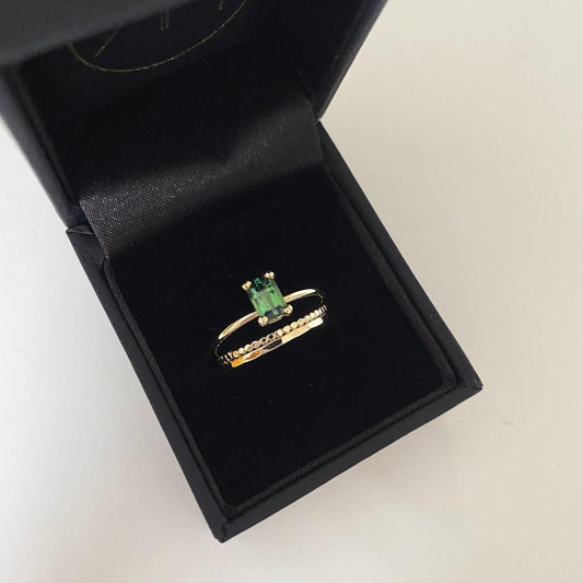Handgemaakte ring in 14K goud uit het atelier in Hasselt
