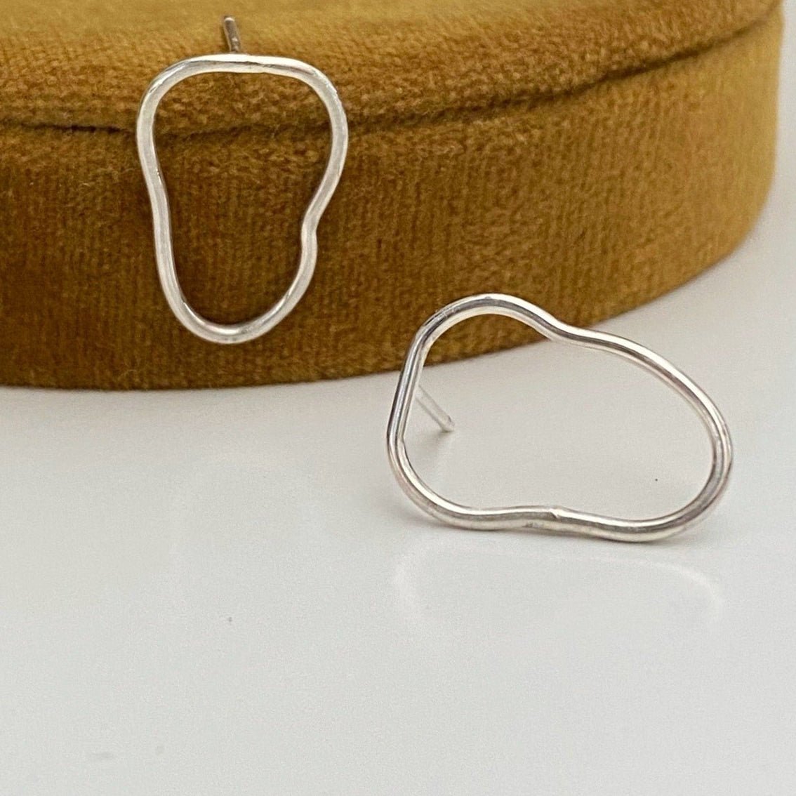Fine Lines oorbellen – Small - Algarrada Melissa
