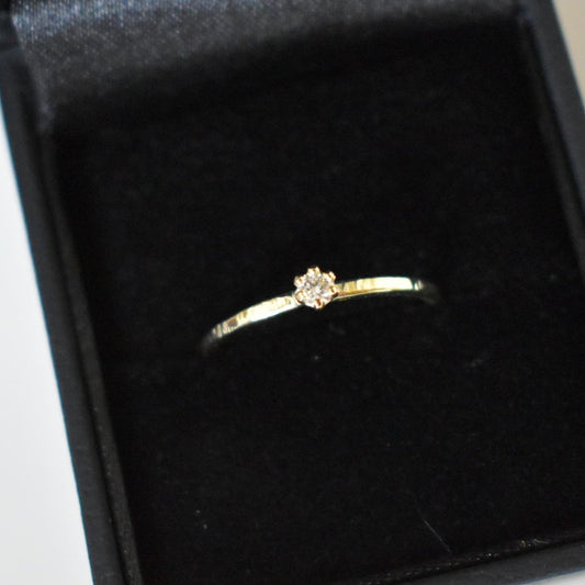 Subtiele ring in 14K goud met diamant - Algarrada Melissa