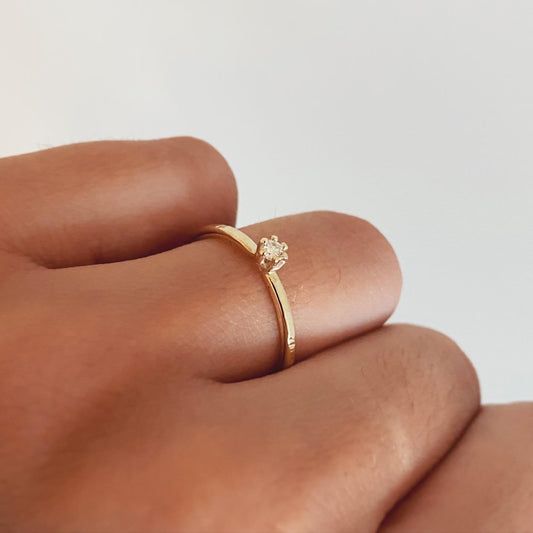 Subtiele ring in 14K goud met diamant - Algarrada Melissa